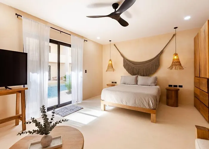 Cocay Lofts Lux Swimup Jungle Experience #107